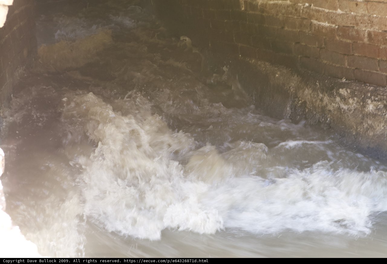 Powerful Sea Waves in the Heart of the City
