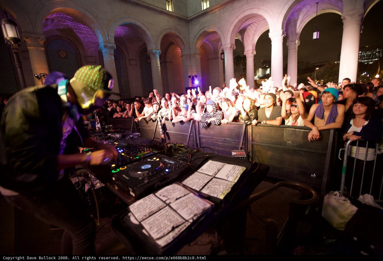 Detour DJ Takes the Crowd on a Musical Journey