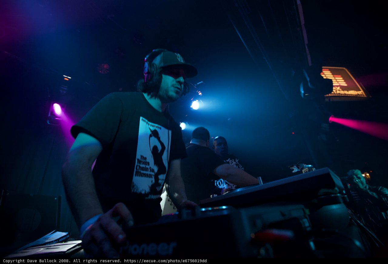 DJ Set in the Stateside Nightclub