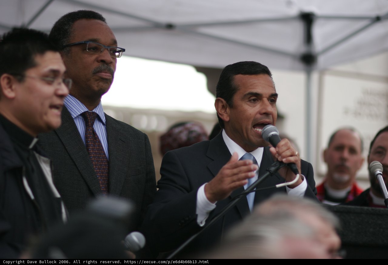 Mayor Antonio Villaraigosa Speaking at Press Conference
