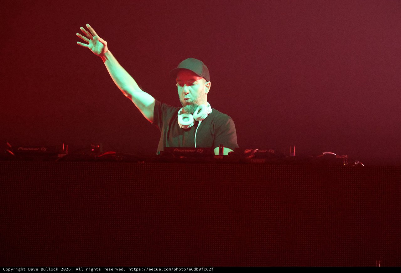 DJ Commands the Stage at Wobbleland 2026