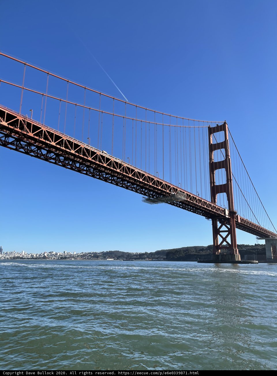 Golden Gate Bridge shines in the California sun