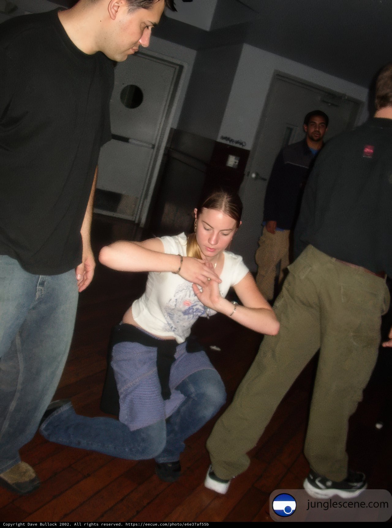 Kneeling with the Groove