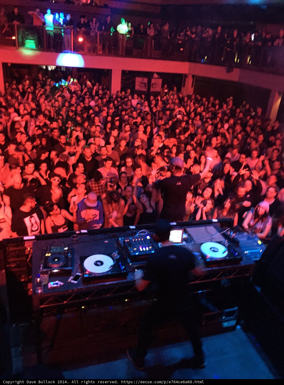 Shu Takumi Rocks the Nightclub