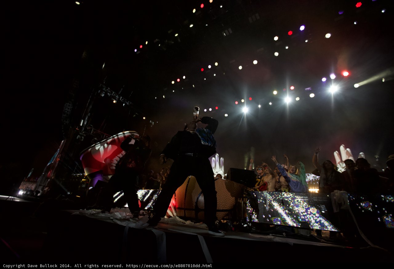 Spotlight on the Crowd