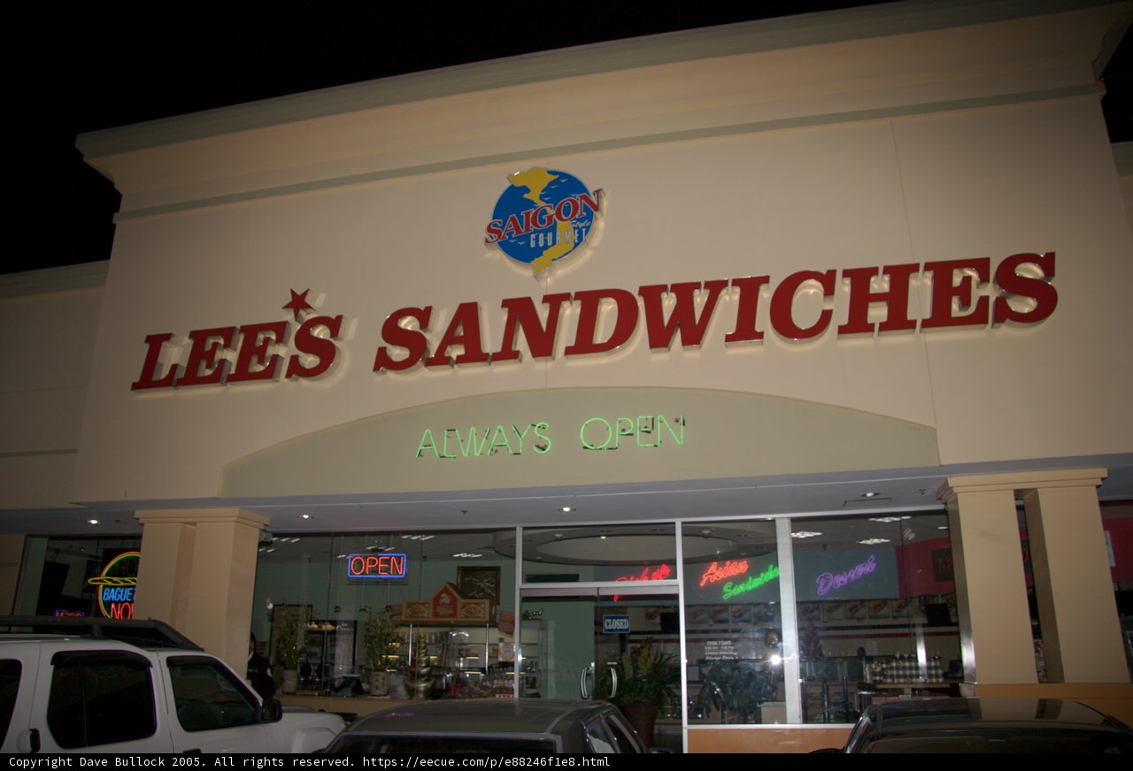 Lee's Sandwiches Building