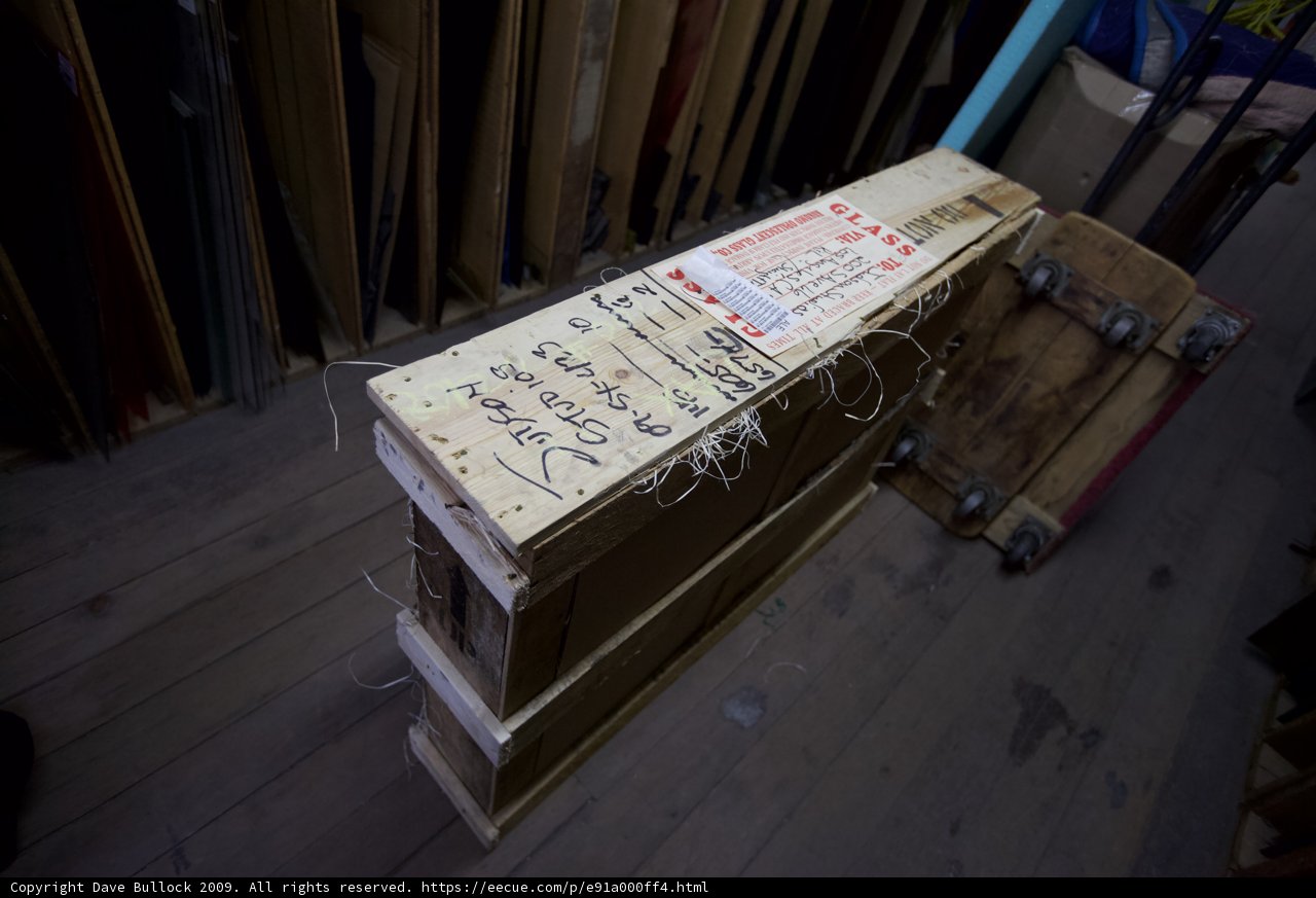 A Note on a Wooden Box
