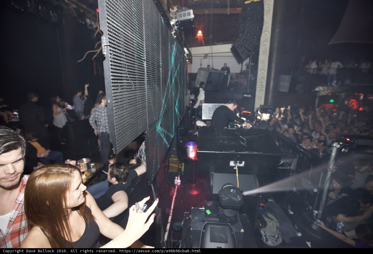 Nightclub Vibes