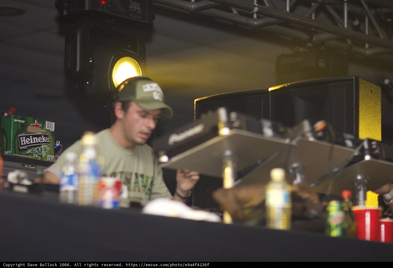 Green Hat Night at the Pub