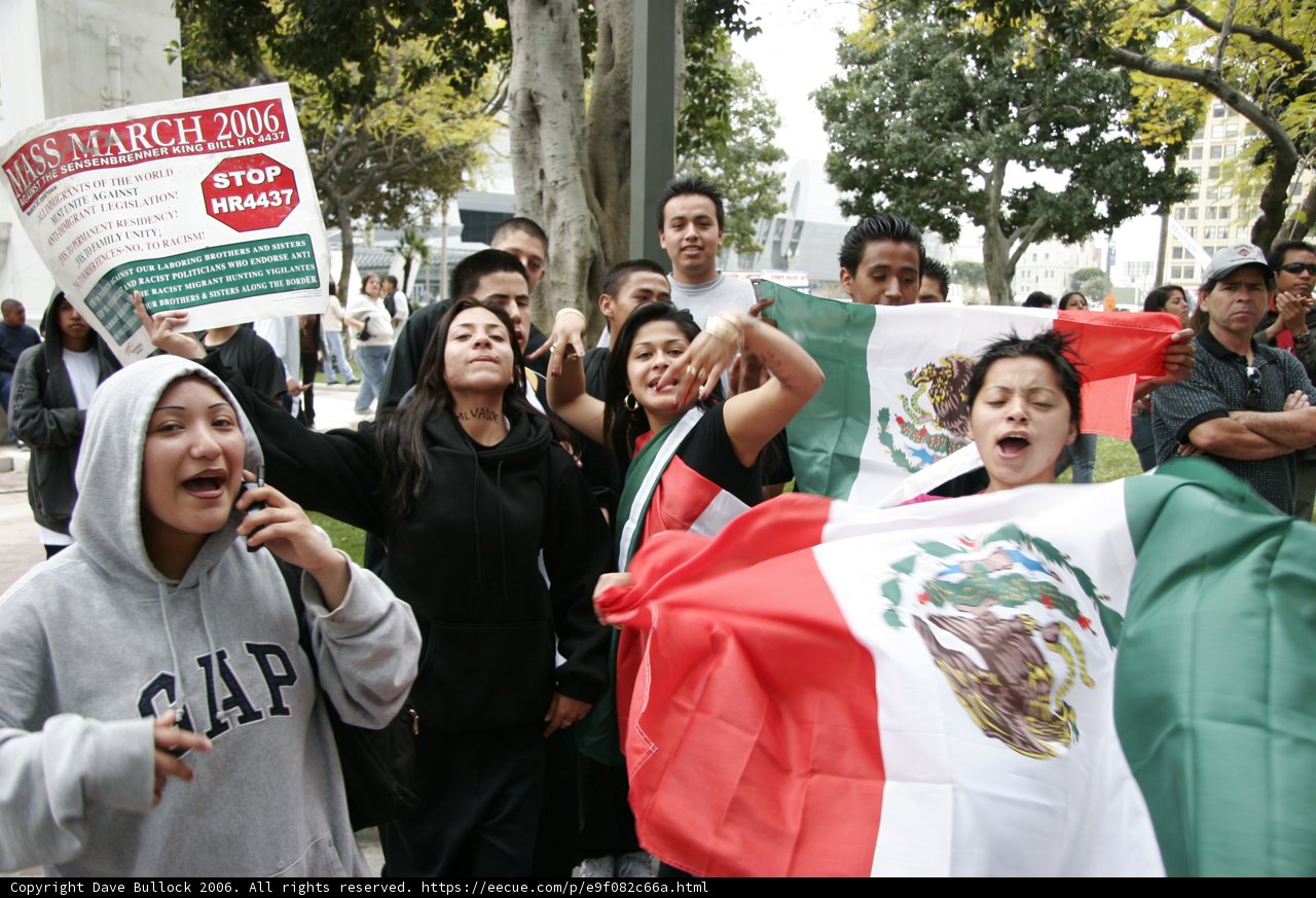 Students protest at US Embassy in Mexico City