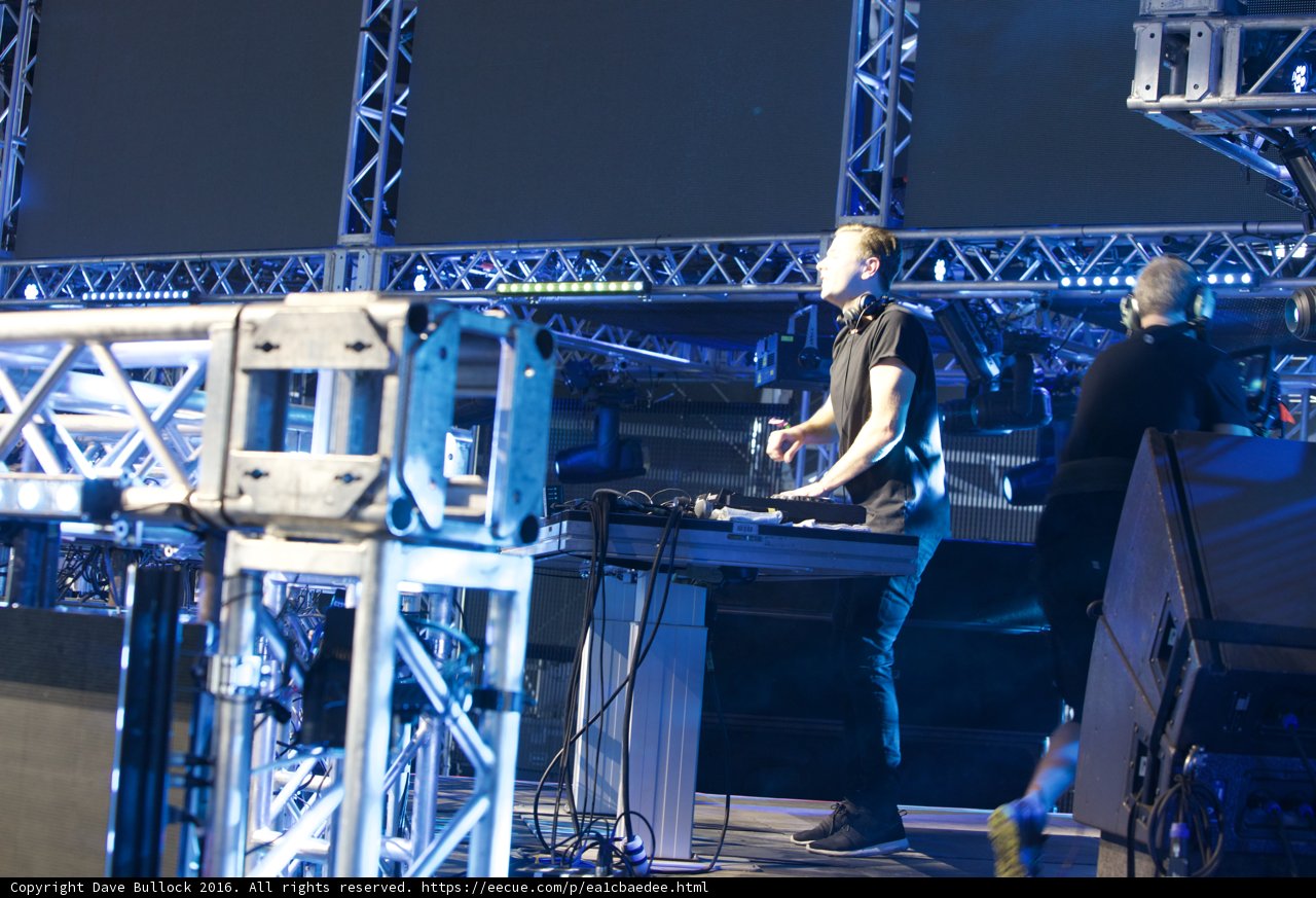 Concert Keyboardist Rocks Out on Stage