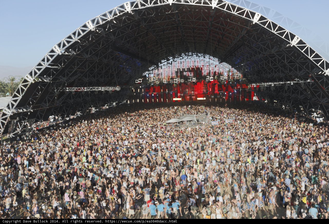Rhythm of the Crowd