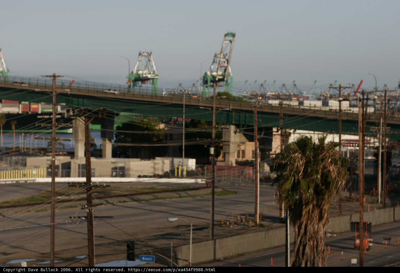Overpass Construction in the Metropolis