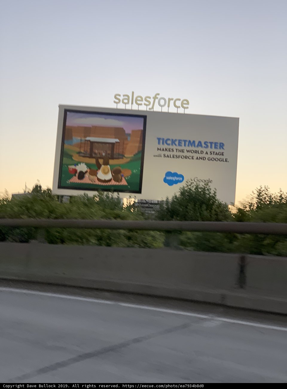 Salesforce Billboard Takes Over the San Francisco Skyline