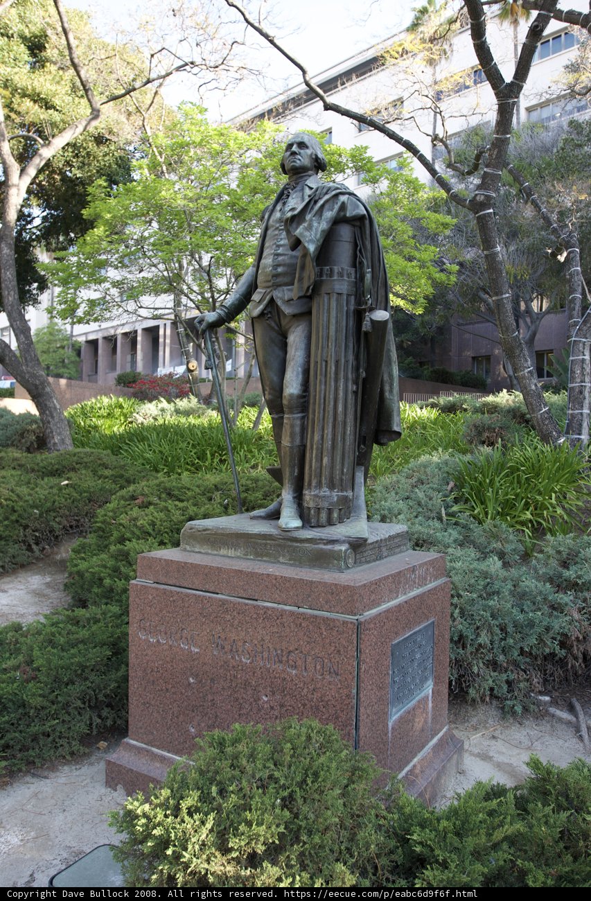 George Washington Statue in Park