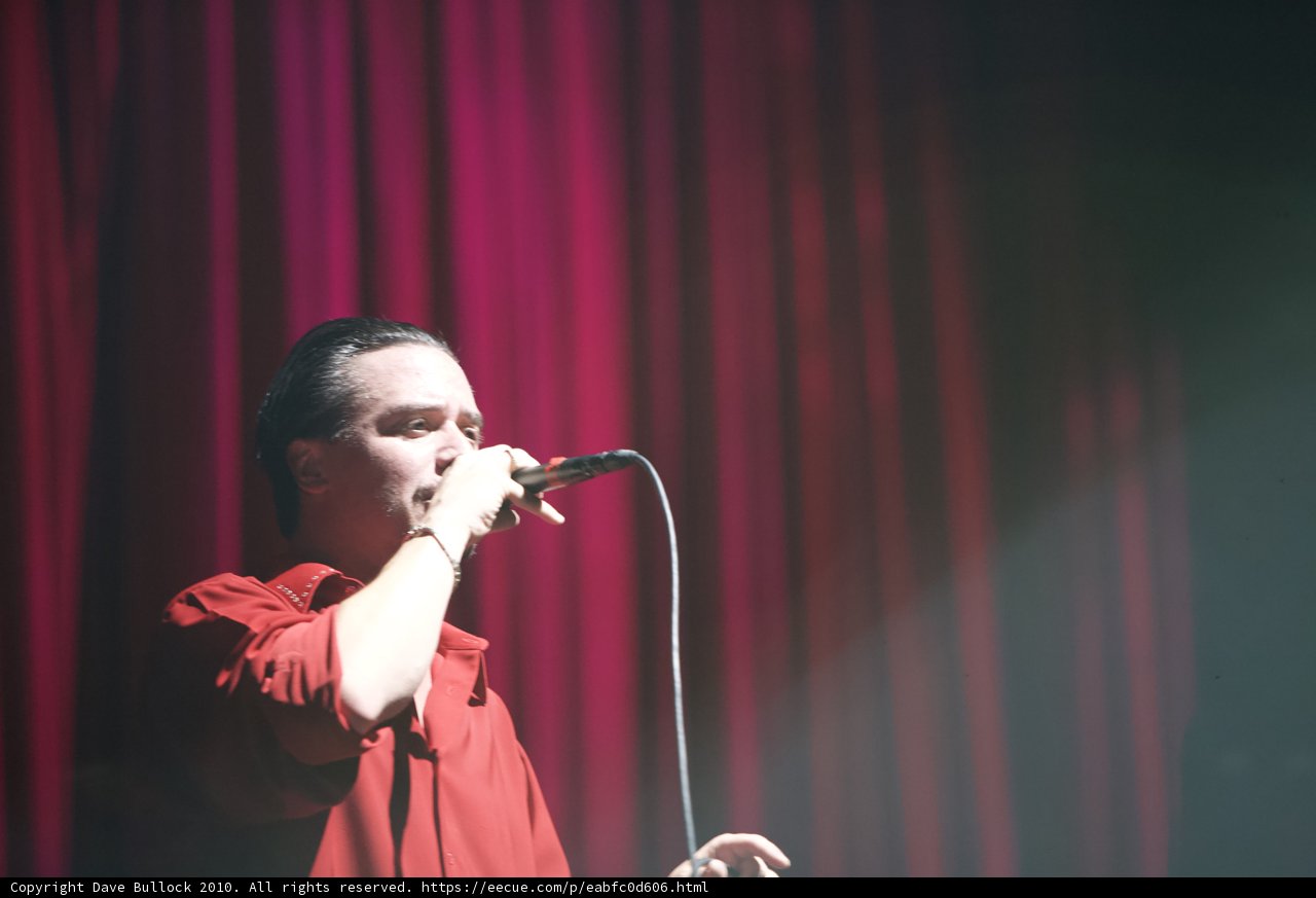 Mike Patton Rocks the Stage