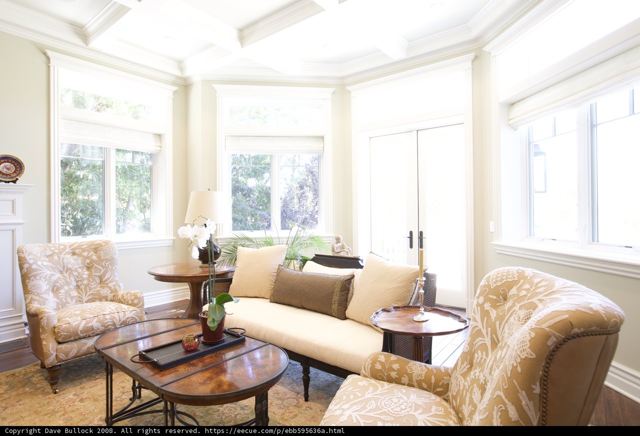 Cozy Living Room with Bay Window