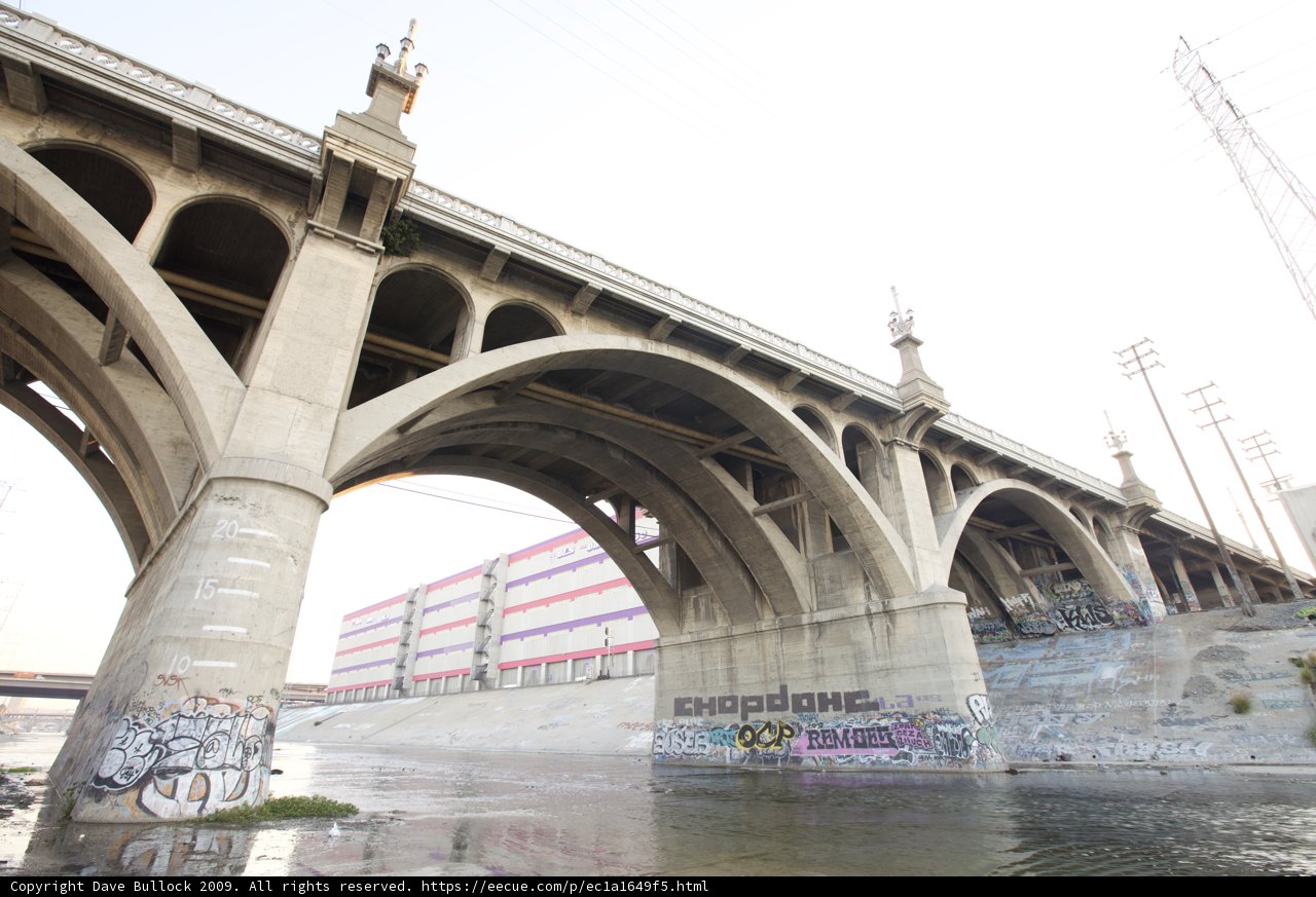 Graffiti Arch Bridge