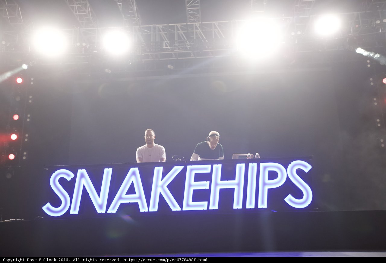 Snakehips Take the Stage