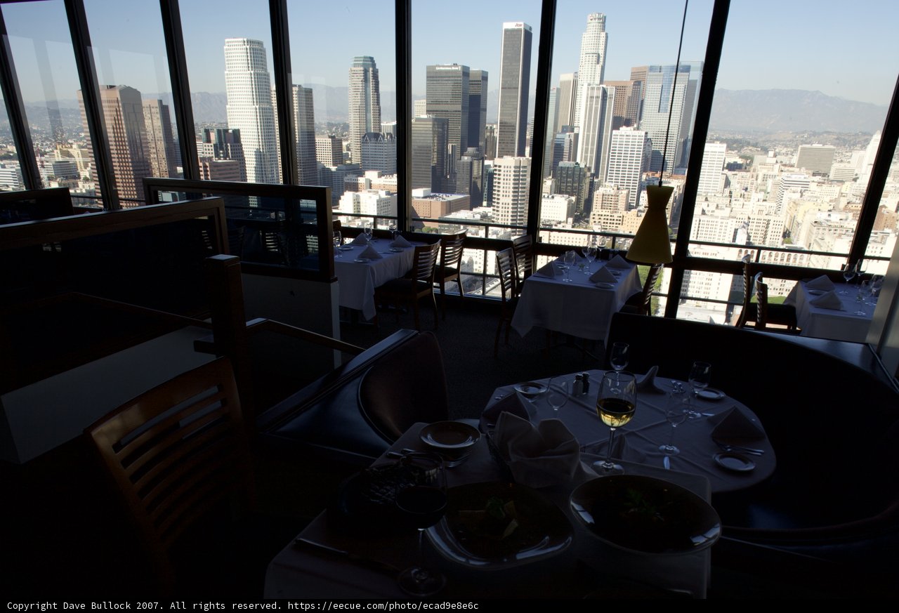 Cityscape Dining
