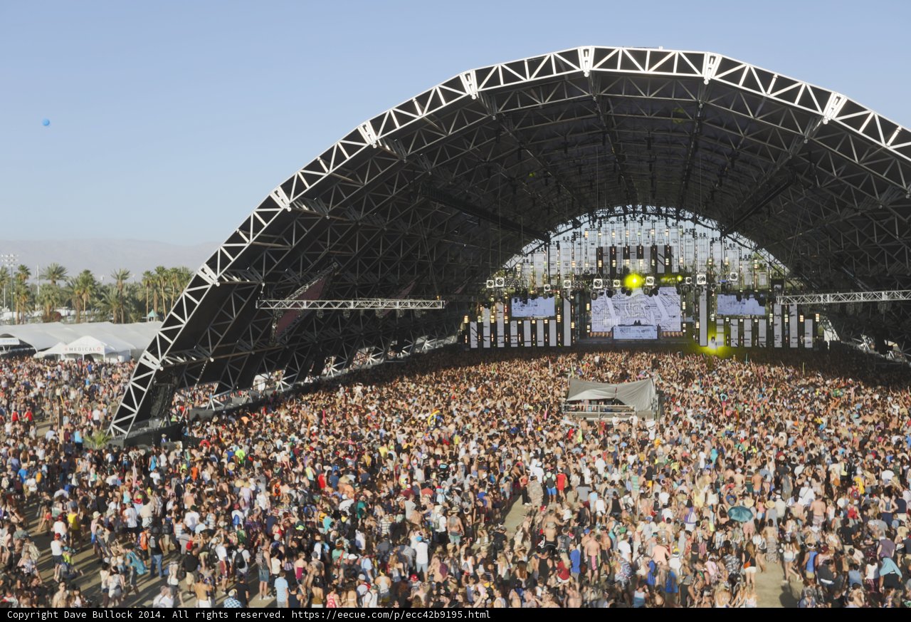Coachella 2014 - A Sea of Music Lovers