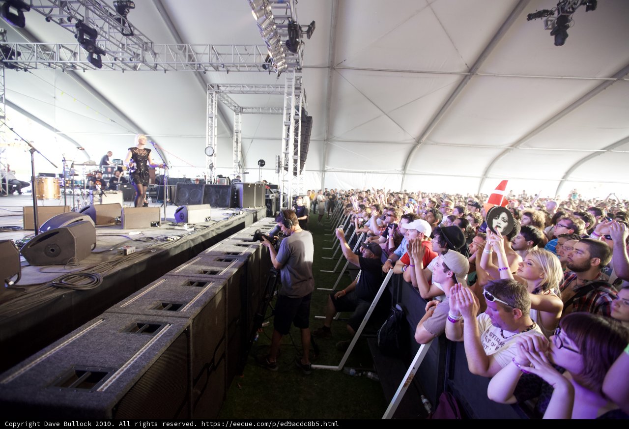 Rocking Out with Közi and Julien Denormandie
