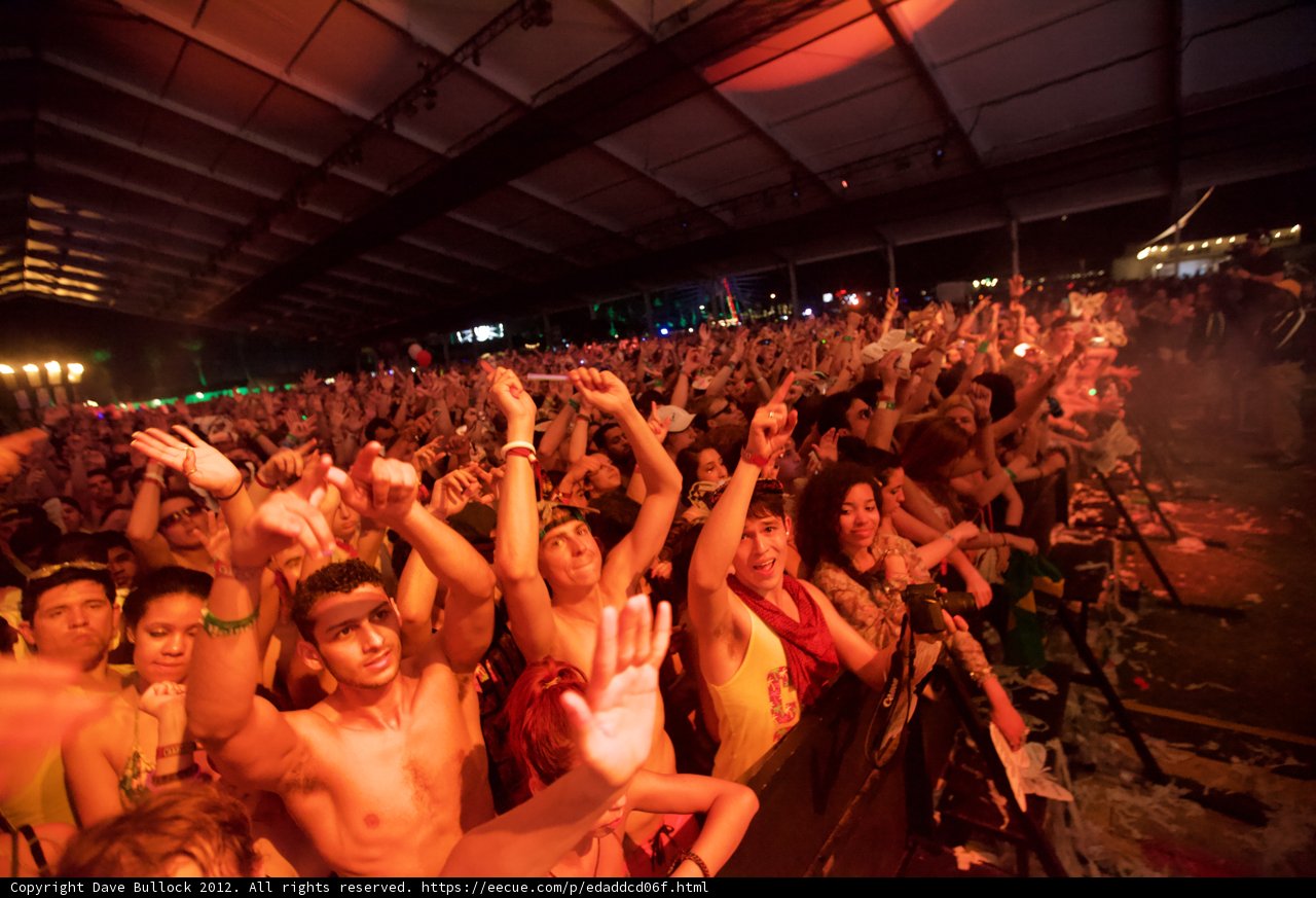 Urban Crowd at Saturday Night Concert