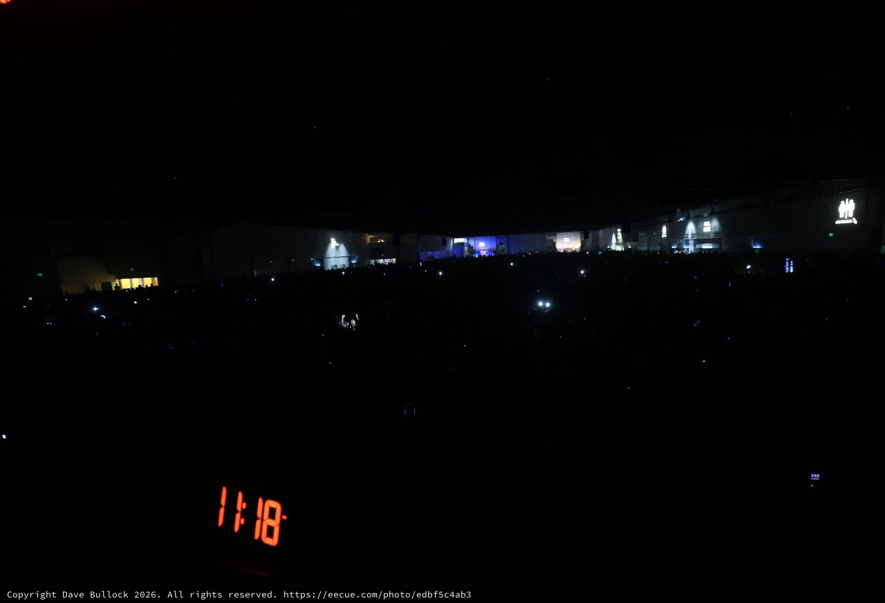 Massive Crowd Darkness at Wobbleland Festival 2026