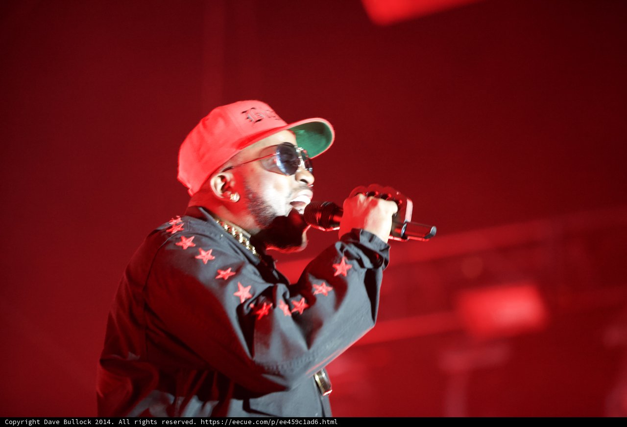 Red Hat Crooner