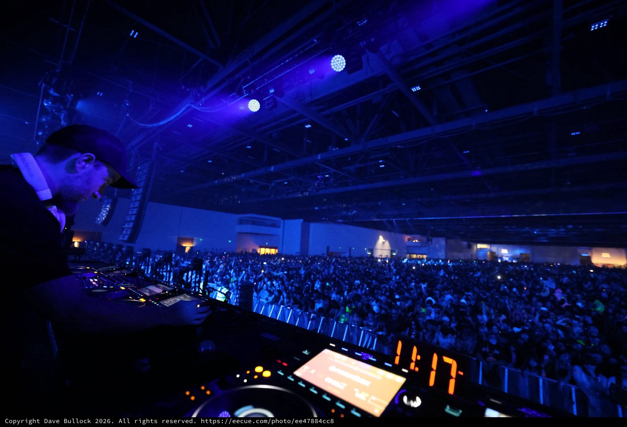 DJ Commands Massive Crowd at Wobbleland 2026
