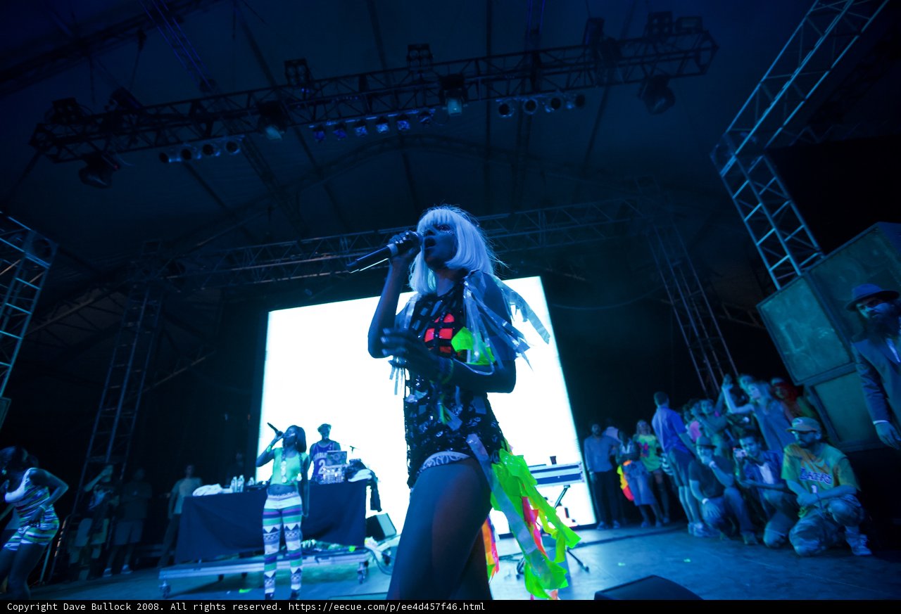 Neon Diva Rocks the Stage