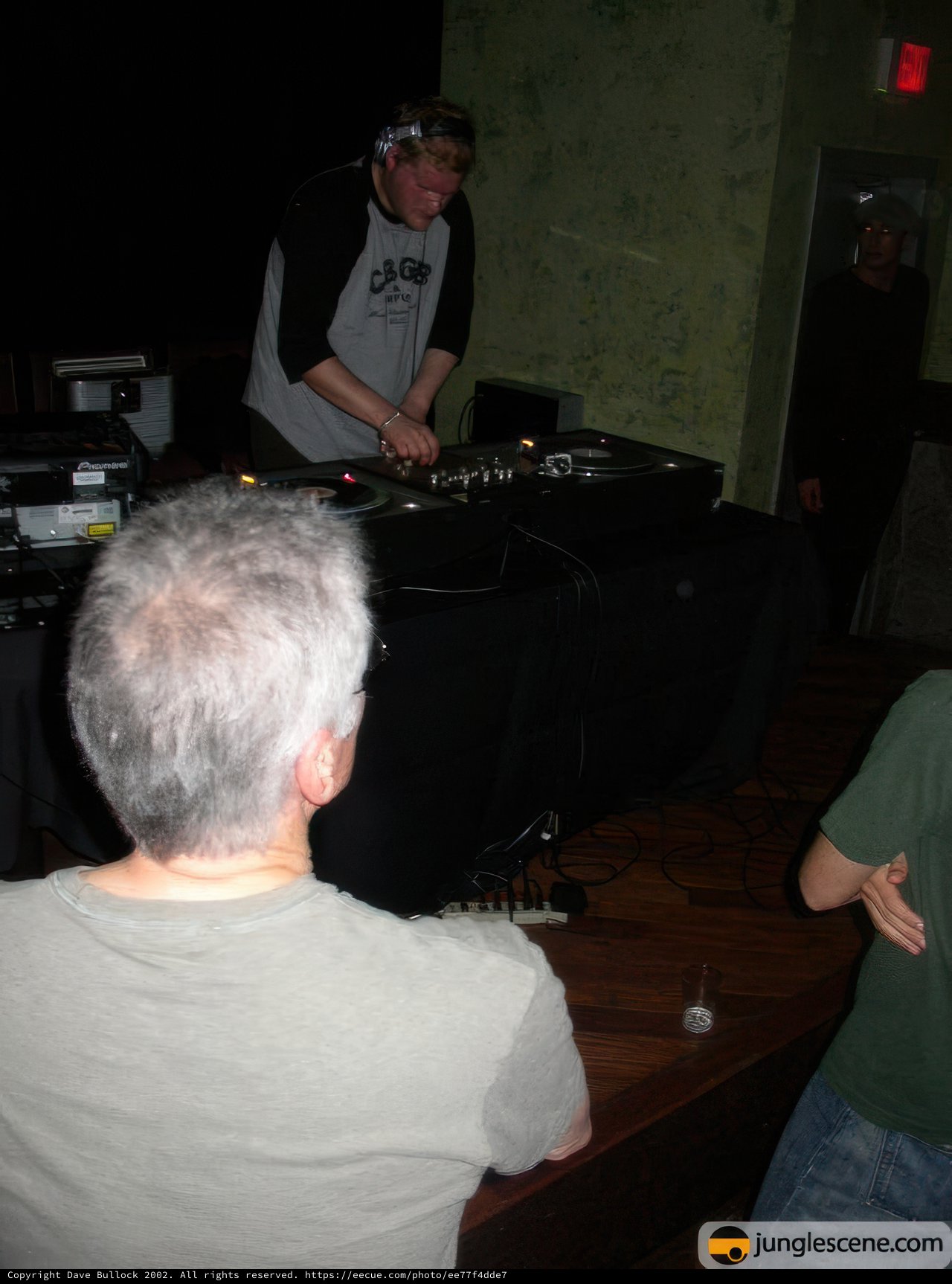 Jamming with the Turntables