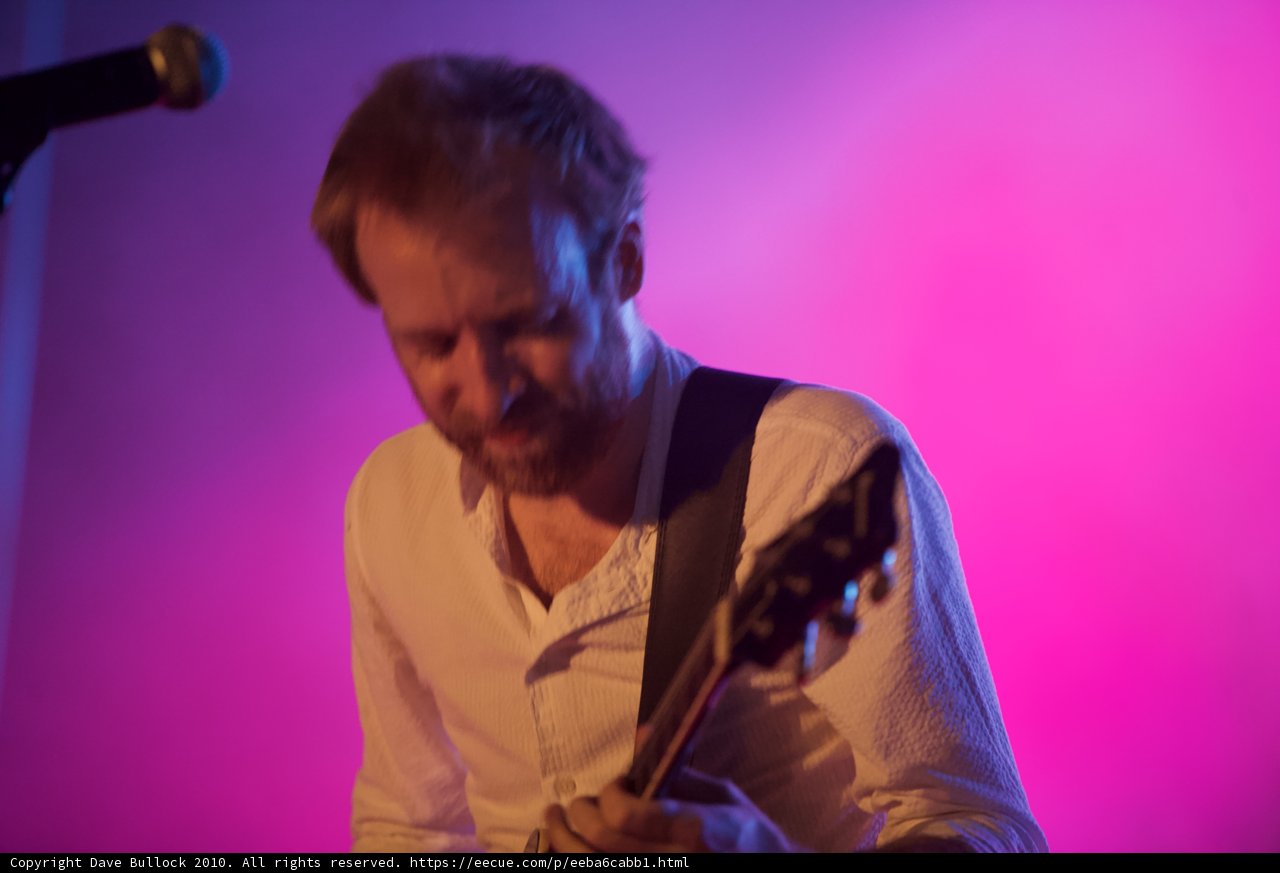 Guitarist Takes on the Crowd