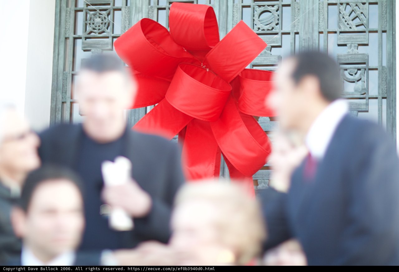 Unveiling of the Big Red Bow