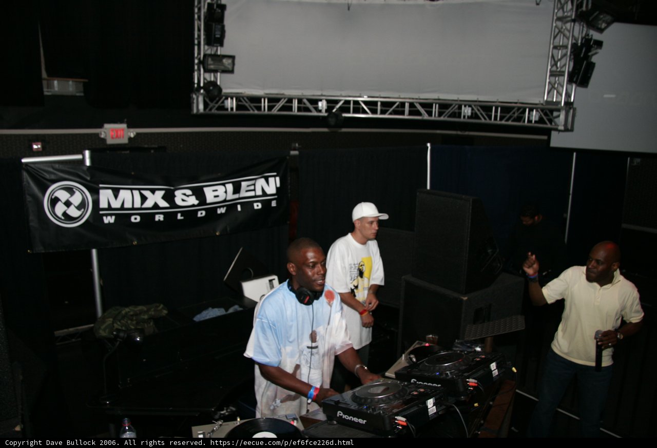 Mix & Blend at The New York Club
