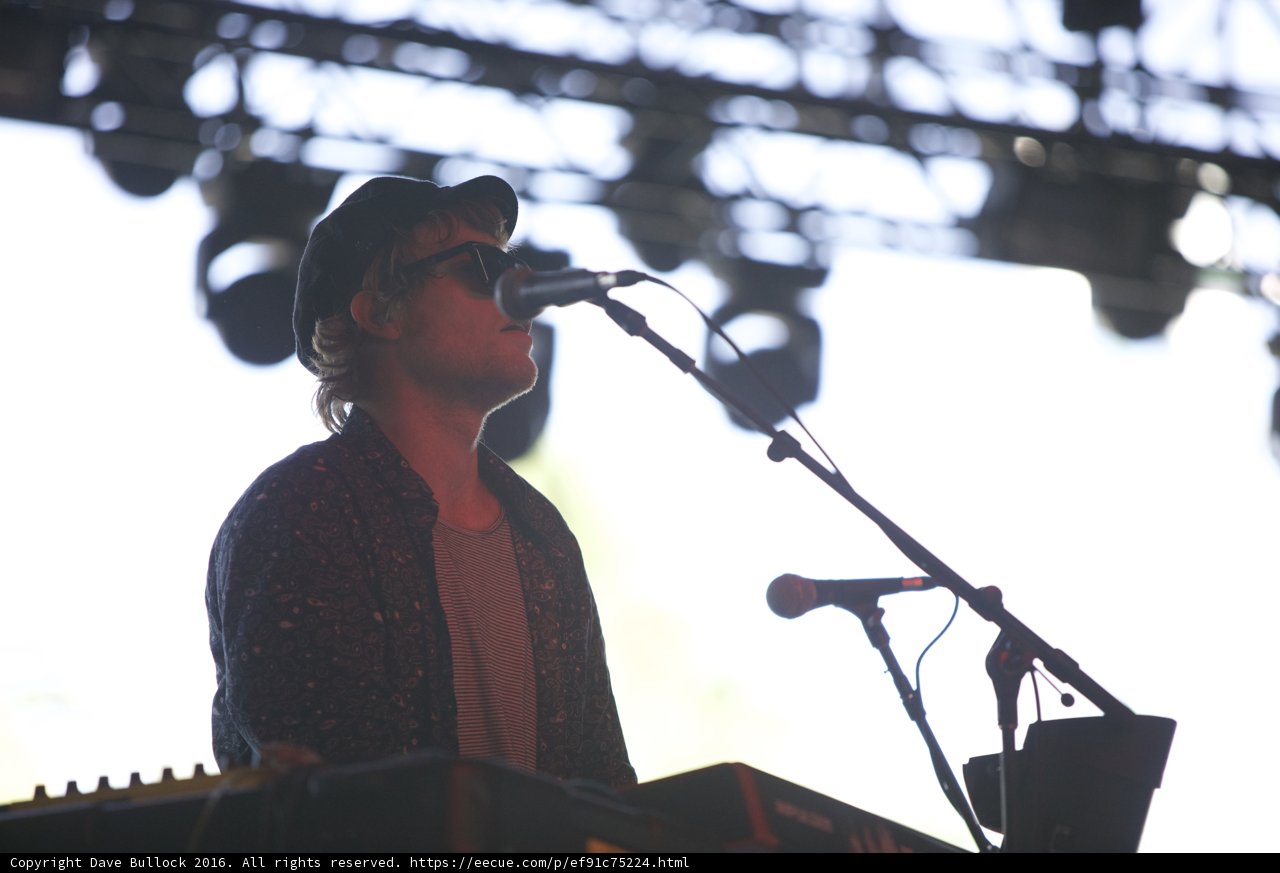 John Dwyer's Electrifying Piano Performance