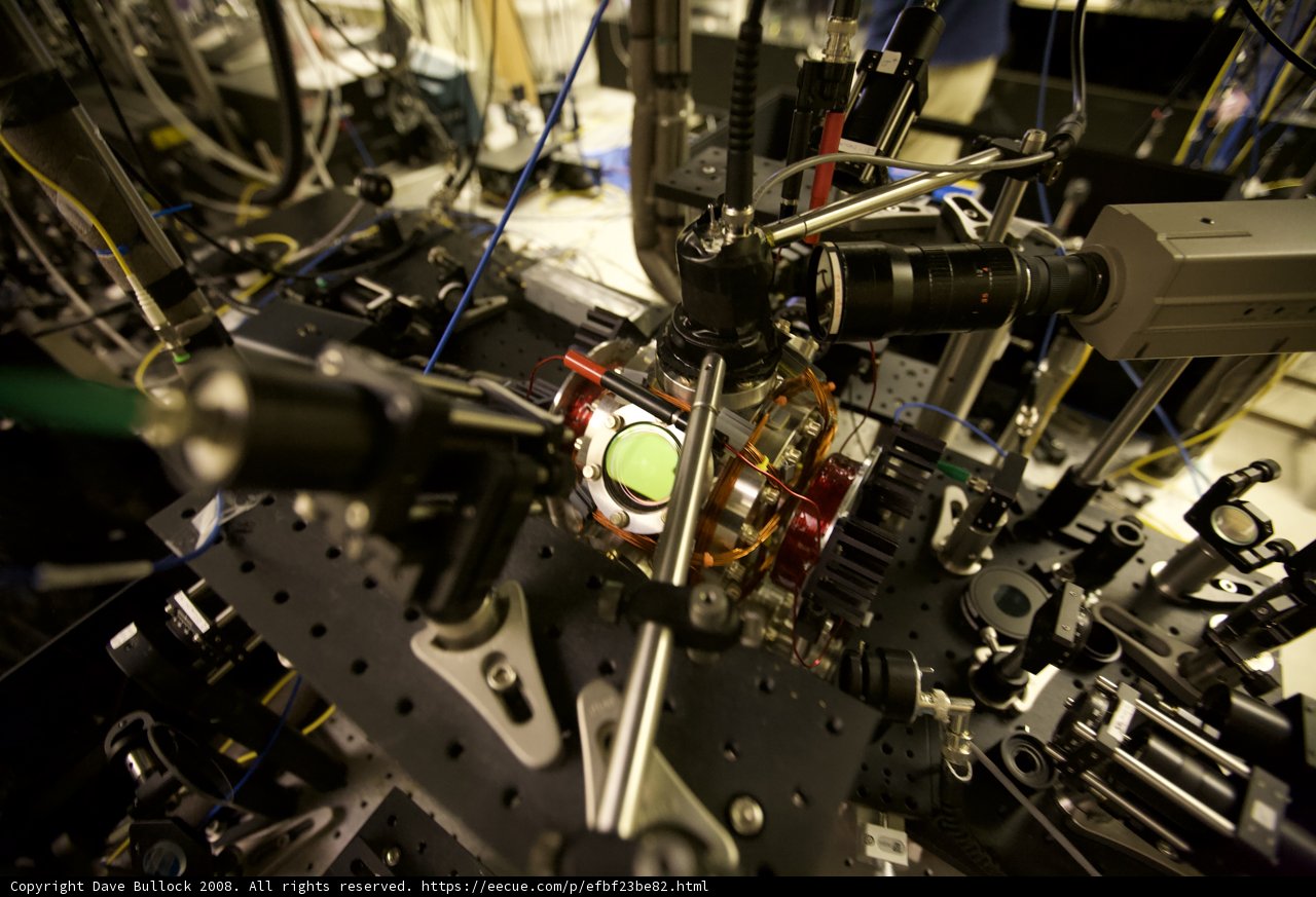 The Inner Workings of a Quantum Machine