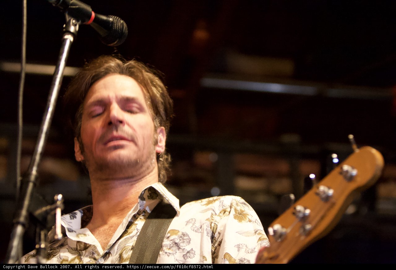 A Man and His Guitar: Live at Glasshouse
