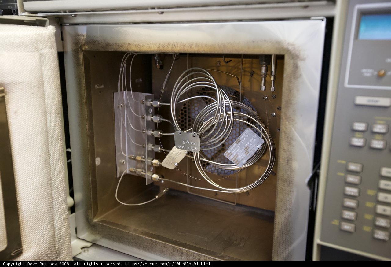 Inside Look: The Electrical Components of a Modern Oven