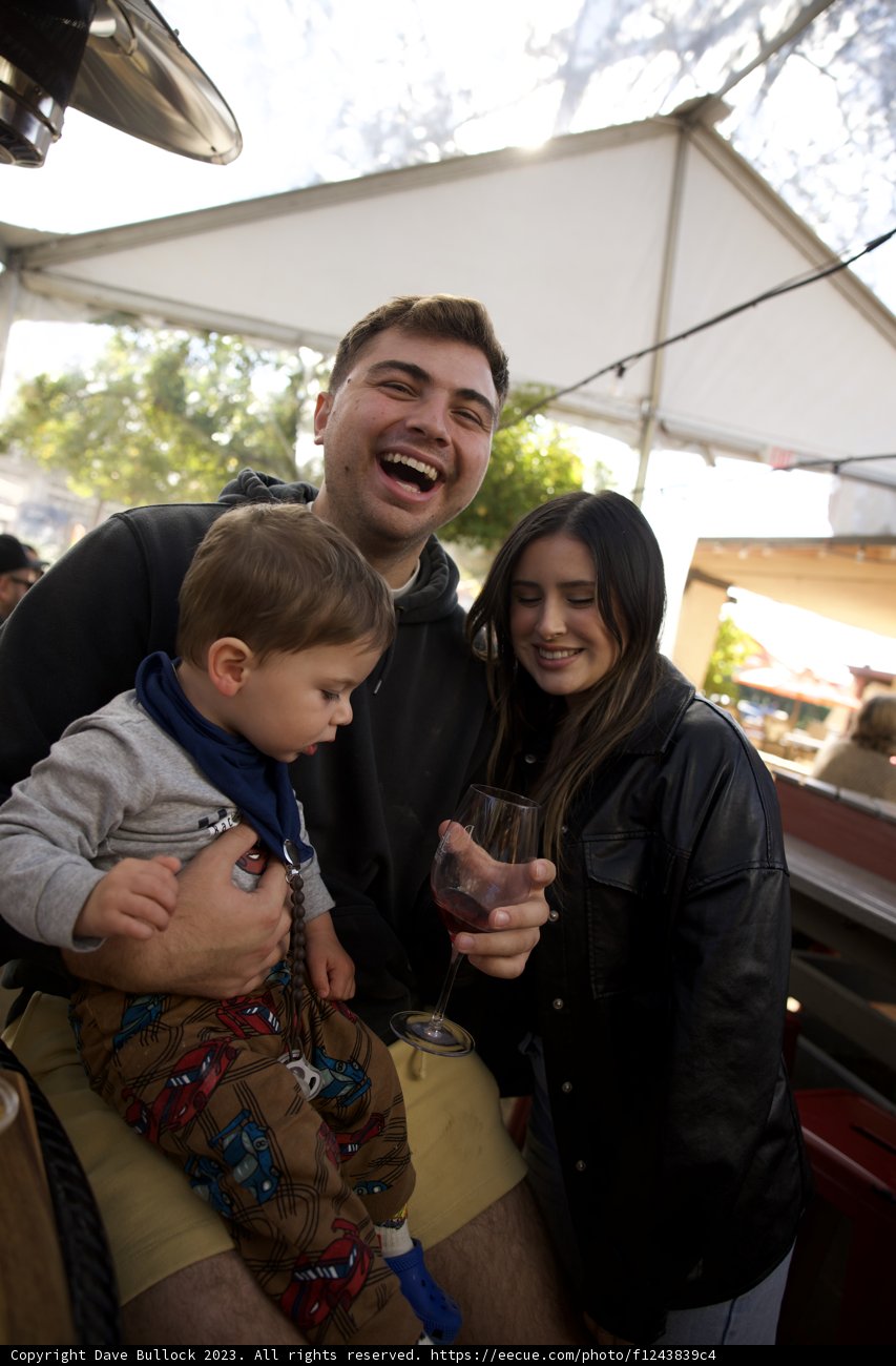 A Cozy Family Moment in Downtown Sonoma