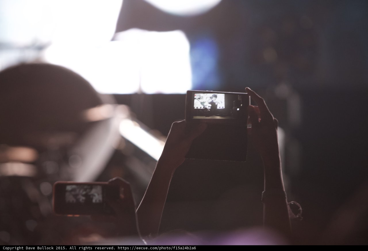 FYF Fest Phones Recording Stage Performance Shallow Depth Video Screen Blur Concert