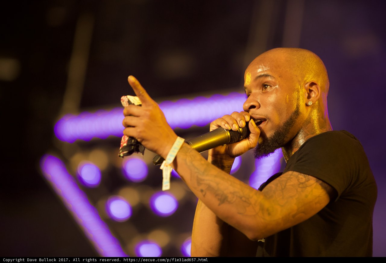 Tory Lanez Rocks the Mic at Coachella