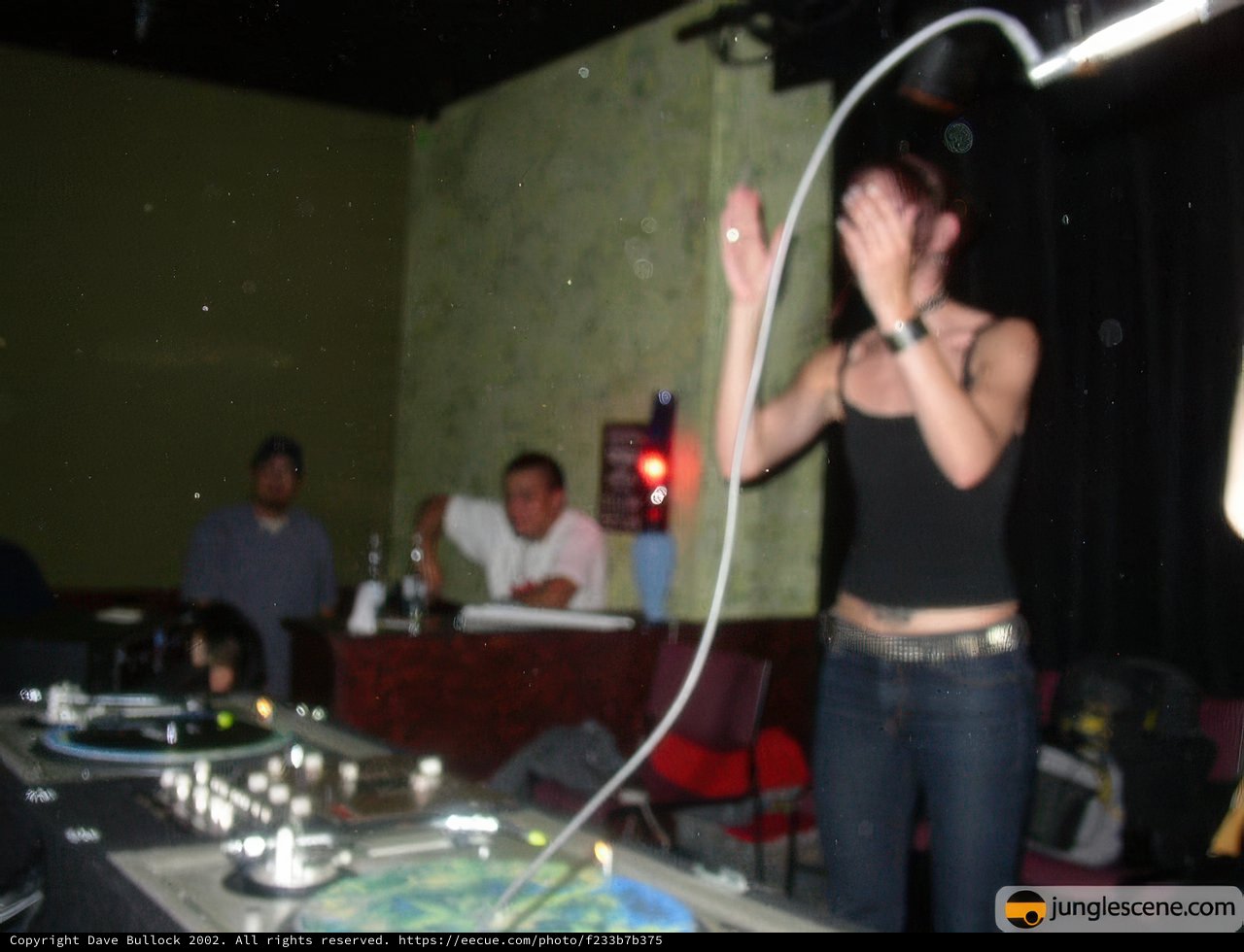 DJ Queen