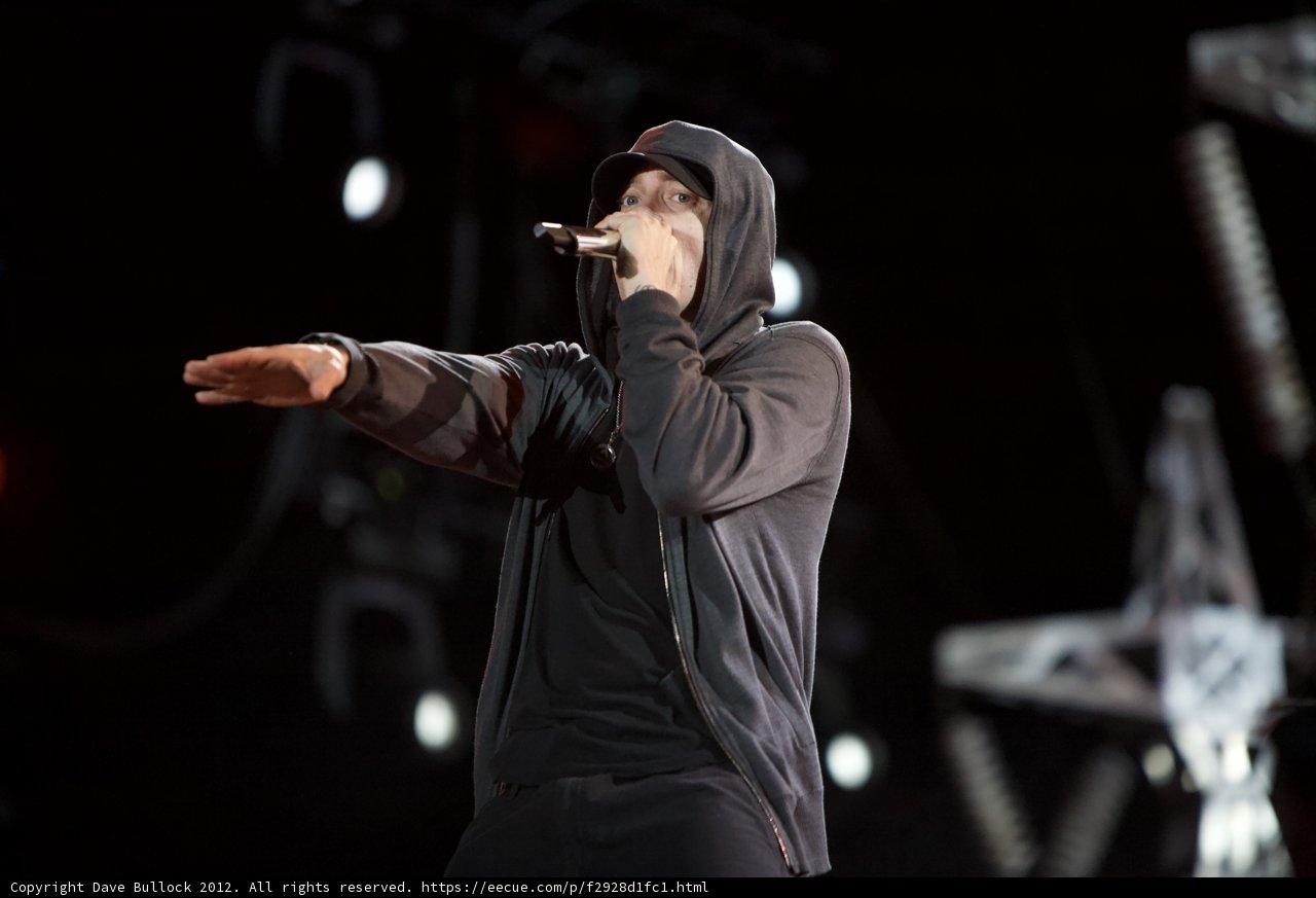 Eminem's Epic Solo Performance At Lollapalooza 2012