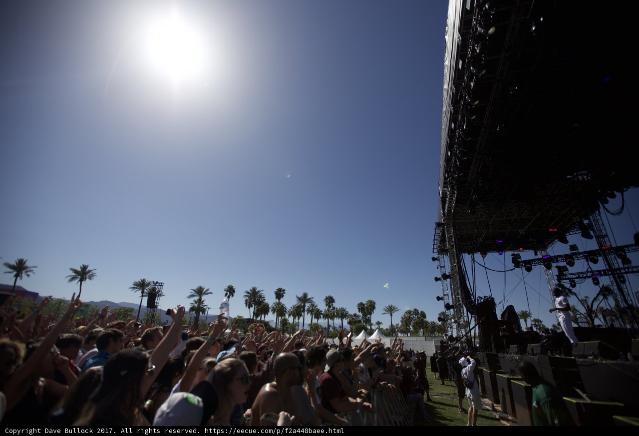 Sun, Flares, and Music: Crowd at Coachella 2017