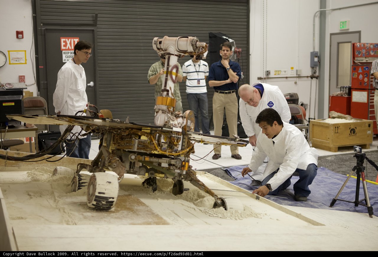 Building the Ultimate Mars Rover