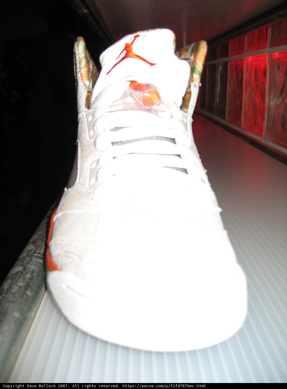 Color-Pop Sneaker