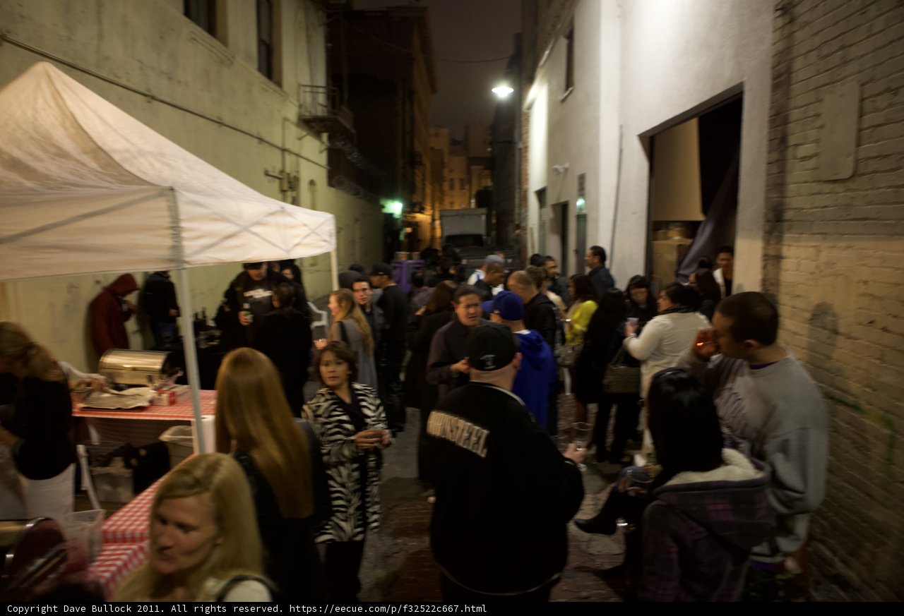 Plata Wine Party in the Alley