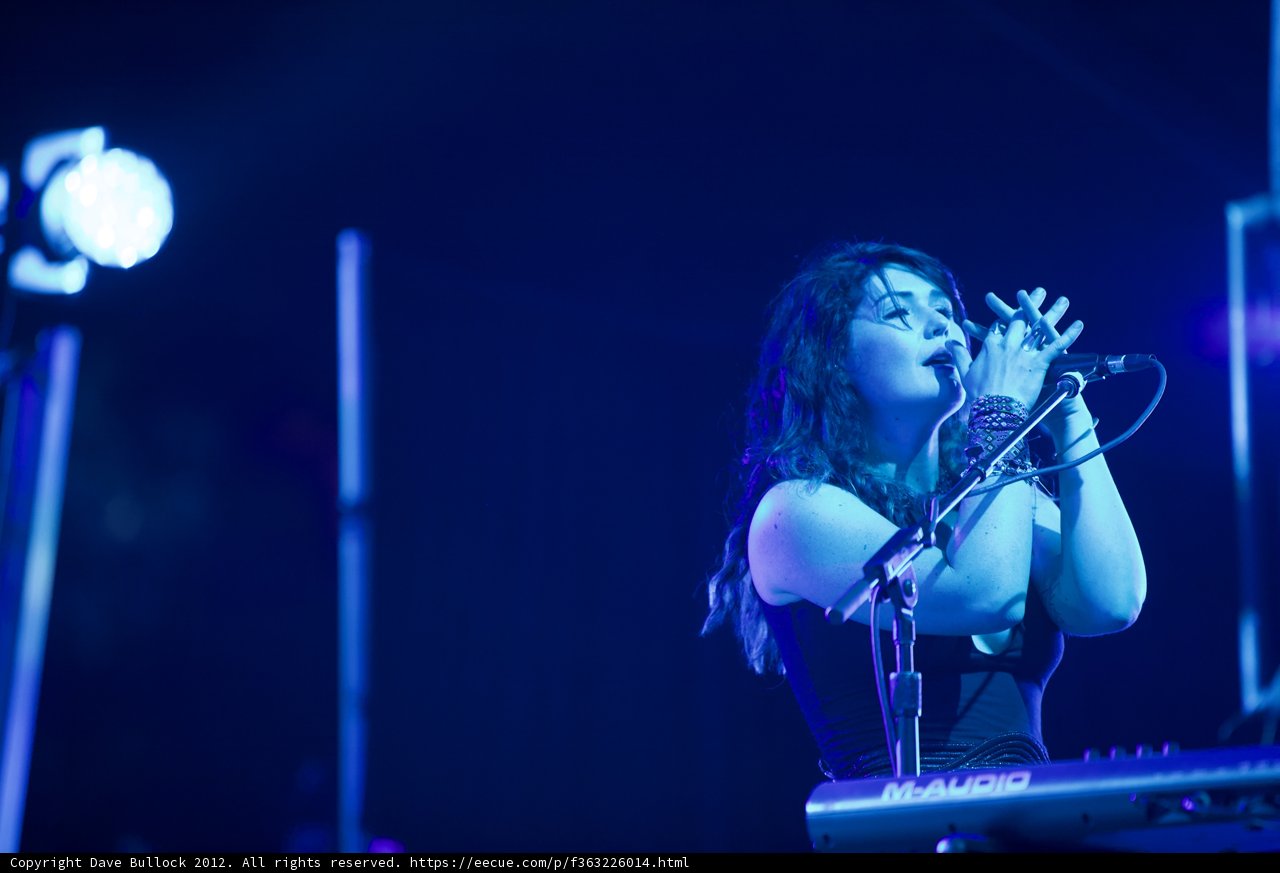The Spotlight Shines on the Solo Performer