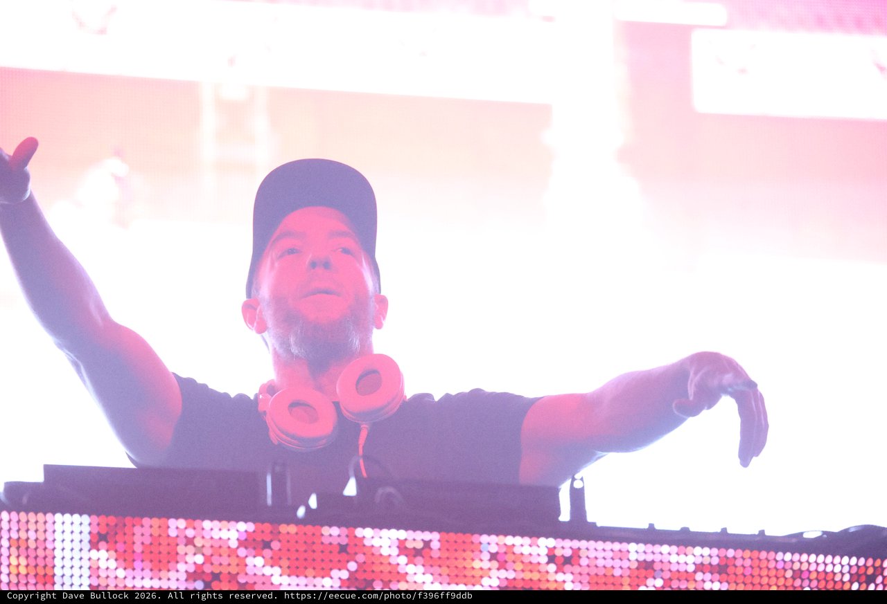 DJ Commands the Stage at Wobbleland 2026